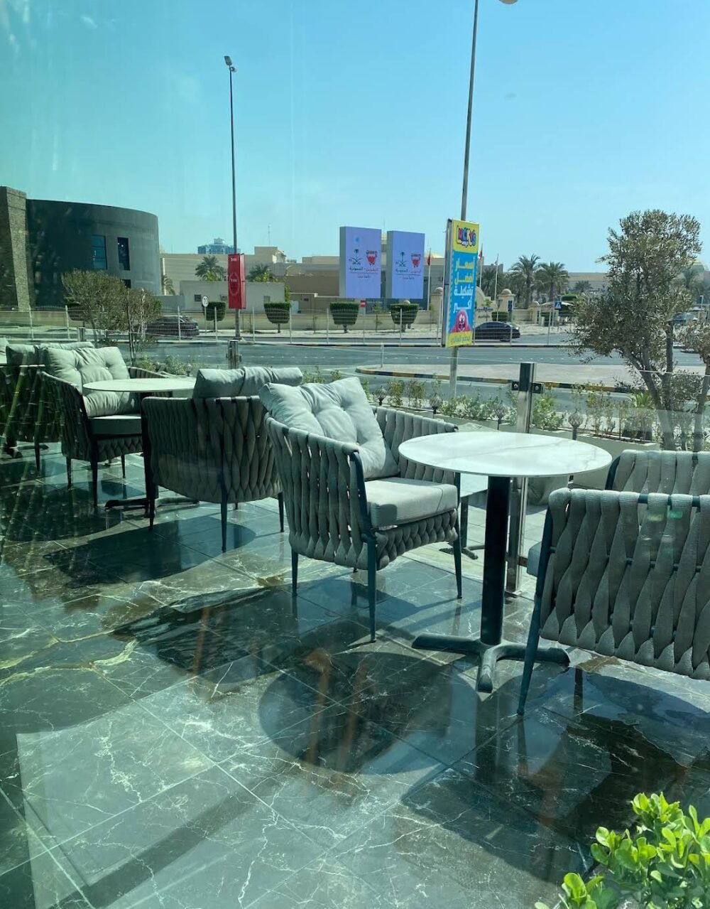Zoma Restaurant