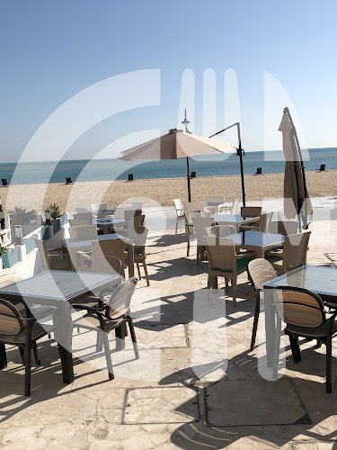 مطعم واستراحه الليوانAl luwan Restaurant &Cafe