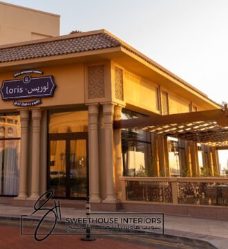 Loris Restaurant