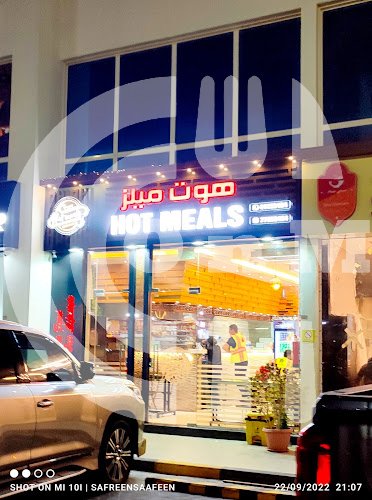 Taxi restaurent -Hot meals